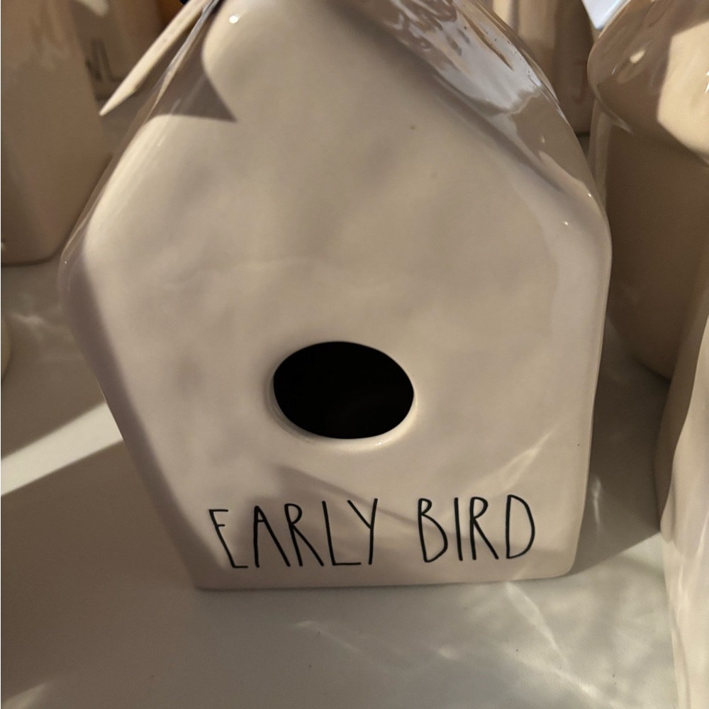Early Bird Ceramic Birdhouse - Cream